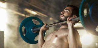 Schulterdrücken: So führst du Military Press richtig aus Schulterdrücken - Military Press